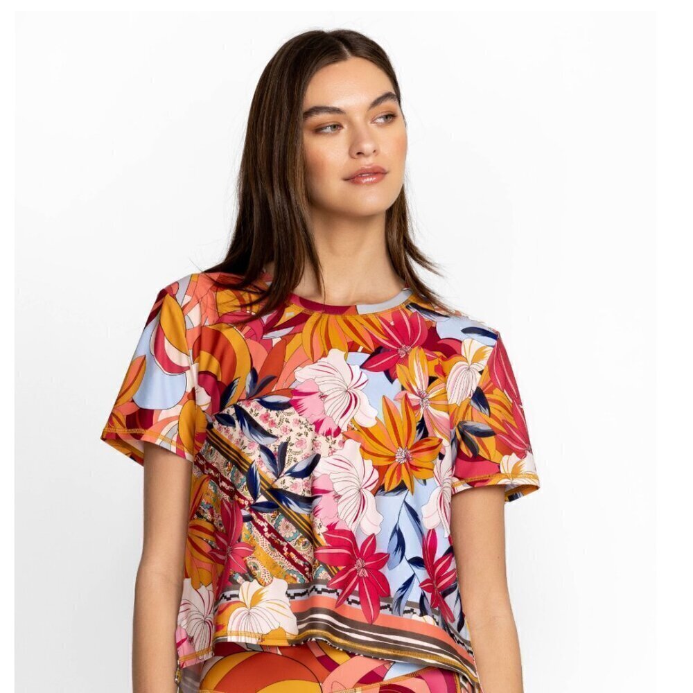 Johnny Was Bee Active Short Sleeve Step Hem Tee, Medium